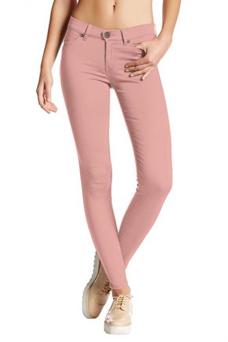 Are colored jeans in style 2022?